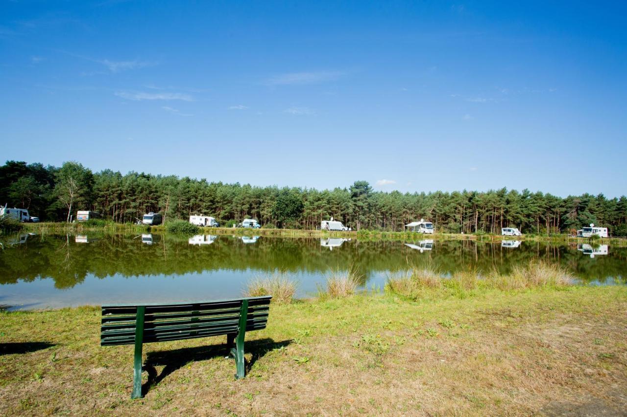 Naturcamping Lüneburger Heide - Chalets&Tiny Häuser Soltau Exterior foto