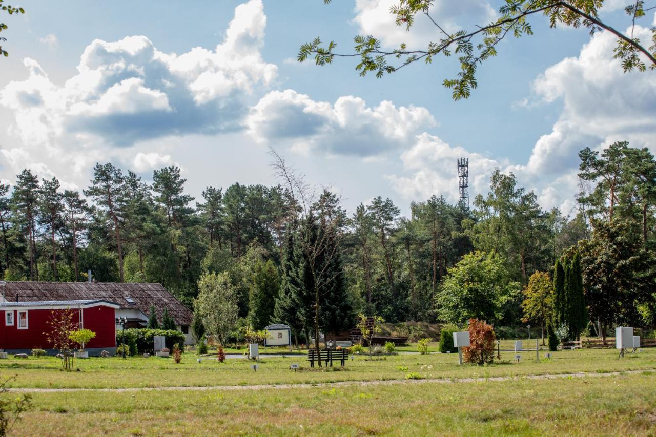 Naturcamping Lüneburger Heide - Chalets&Tiny Häuser Soltau Exterior foto